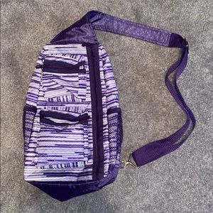 Thirty-one cross body bag